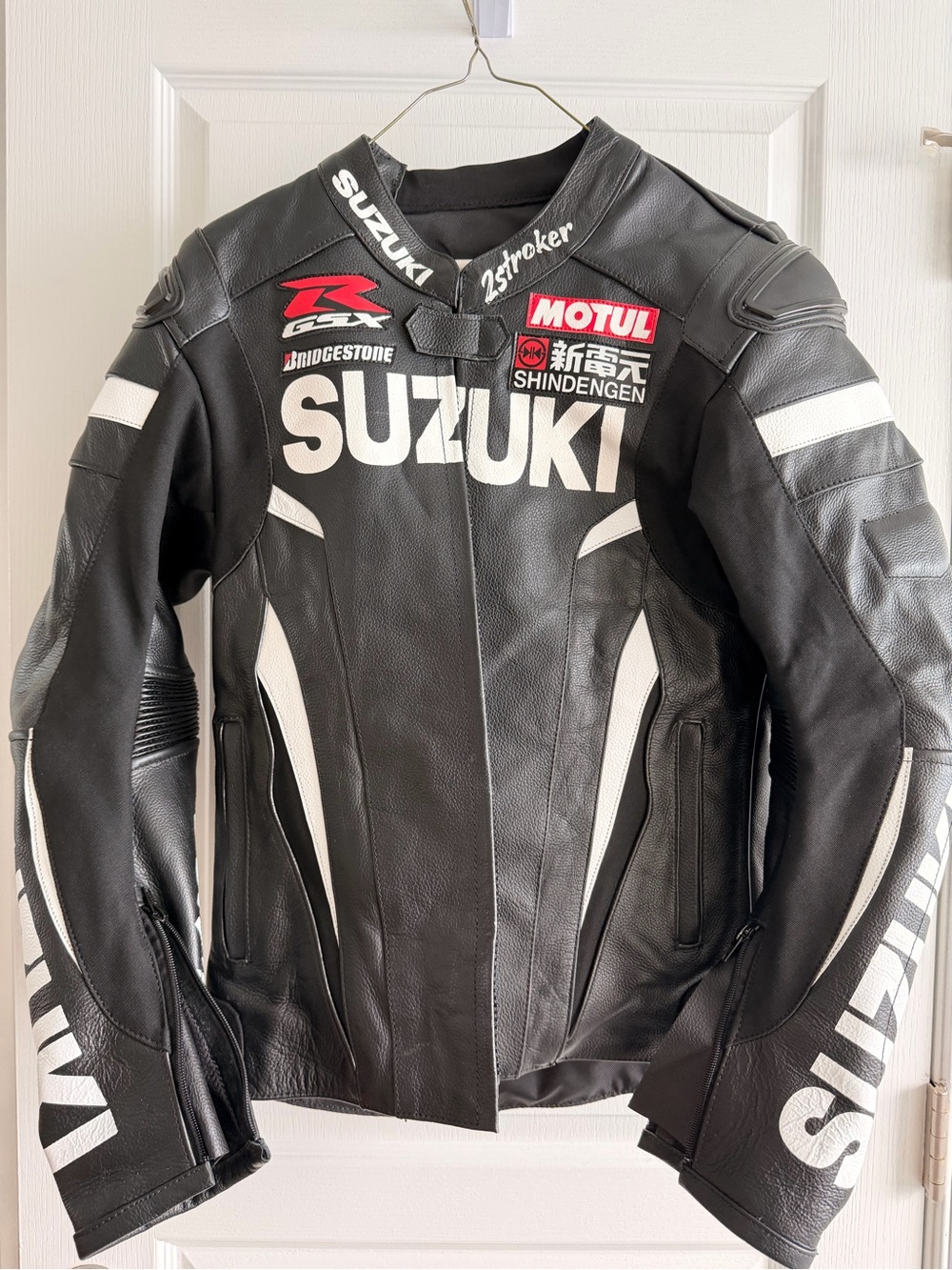 Suzuki Black & White Leather Motorcycle Jacket